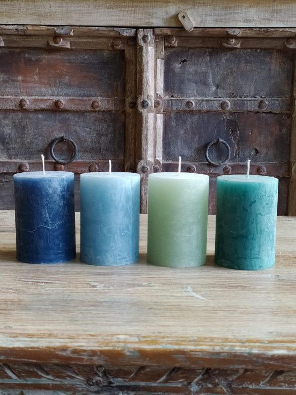 coloured candles 70x100