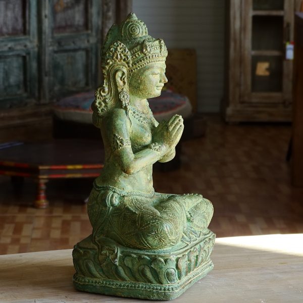 ht68031 dewi budha