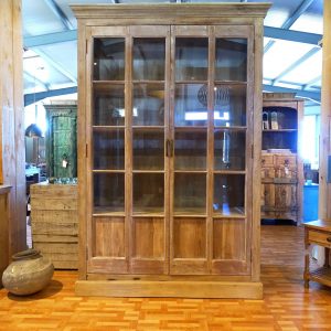 glass doors cupboard sc55065