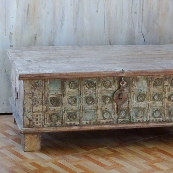 box coffee table sc39003