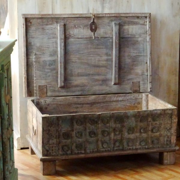 box coffee table sc39003