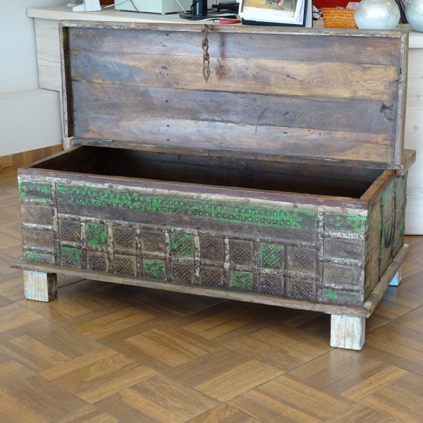 blanket box sc17235