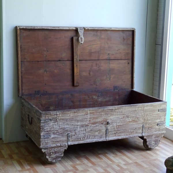 box/coffee table with wheels sc43007