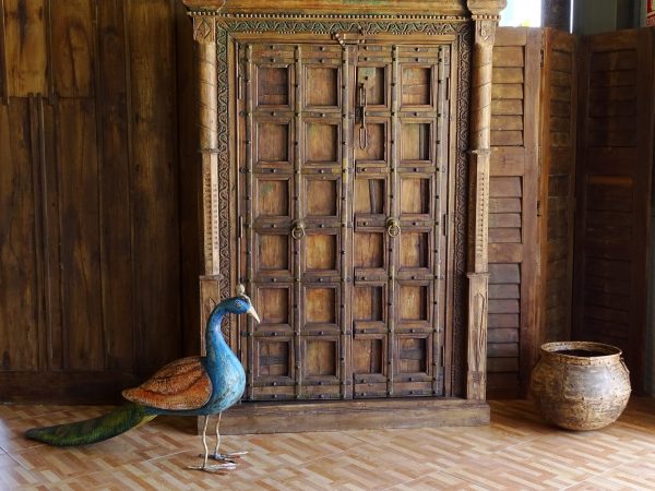 wooden peacock sc48051