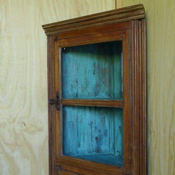 glass corner cupboard sc44010