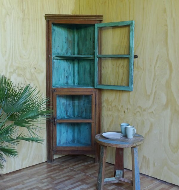 glass corner cupboard sc44010