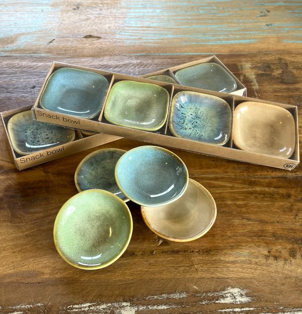 set of 4 sauce dishes ht31074