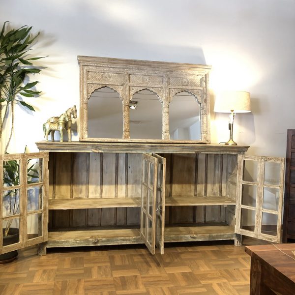 glass door sideboard sc46009