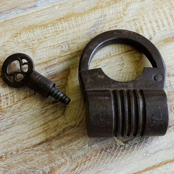 antique lock sc59942