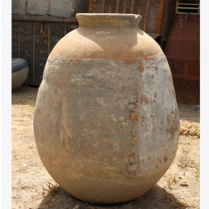 old clay pot sc265503