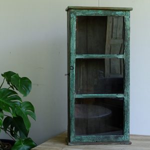 show case sc56043
